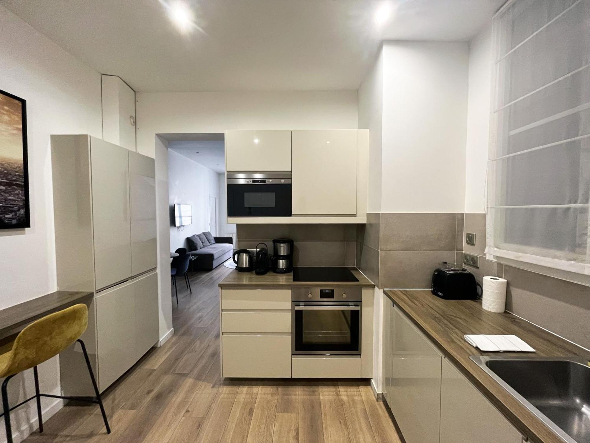 64-Luxury Flat Champs Elysees Paris Exteriör bild